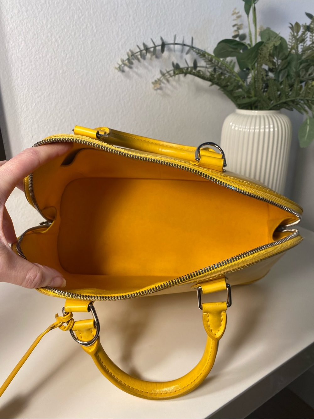 Louis Vuitton Alma PM Citron Epi Leather With Entrupy COA - Picture 6 of 17